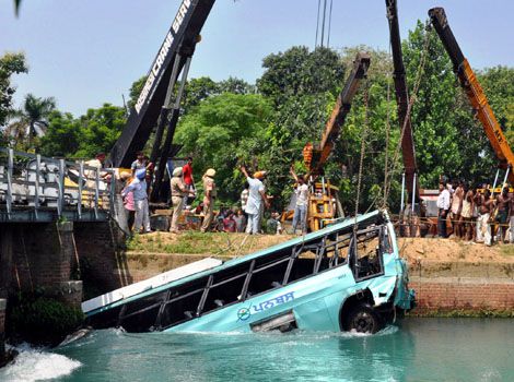 Delhi-Amritsar bus fell into Bhakra canal, 40 feared dead