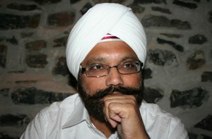 Vancouver newspaper publisher Harbinder Singh Sewak has been nominated for a Sikh Award. He’s the first Canadian to be honoured