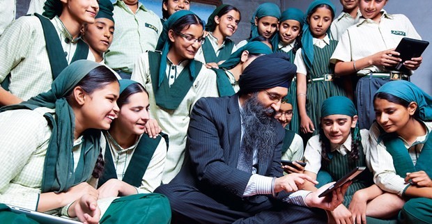 Suneet Singh Tuli Plans to Eradicate Poverty in India With £20 Touchscreen