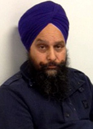 Sikh truck driver condemned a ‘terrorist’ by police and arrested for carrying standard religious sword