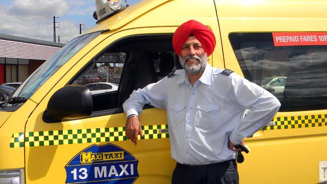 Lakhwinder Dhillon honest cabbie