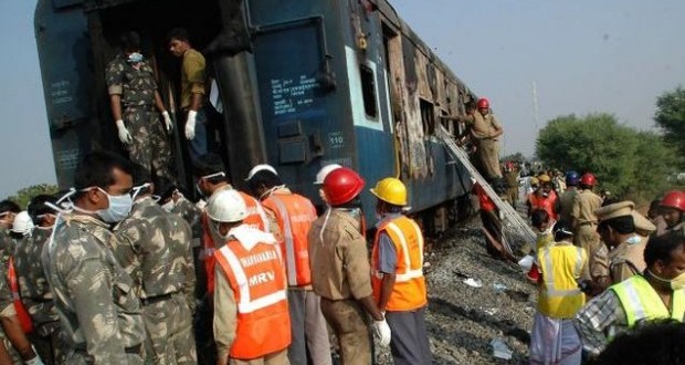 Fire in Bangalore-Nanded train, 26 people dead