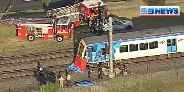 Teenager hit by train near Keon Park Station while crossing tracks