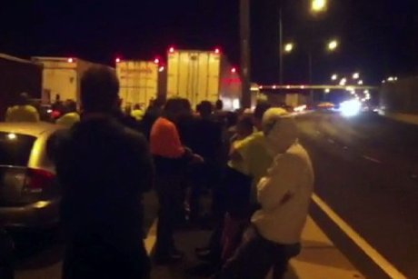 MONASH Freeway shut in both directions over fears of bomb on a truck