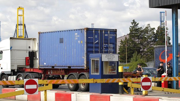 Tilbury Docks: 13 children among 35 Afghan Sikhs found in shipping container