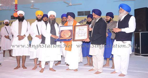 gurmat-sangeet-award-bhai-sarabjit-singh-durg-jawaddi-taksal