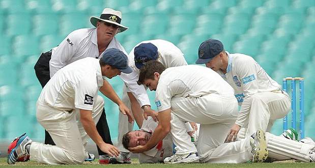 phil-hughes-injured