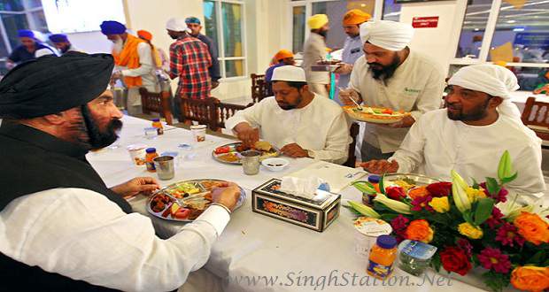 Dubai Sikh Gurdwara Hosts Iftar For Muslim Brothers