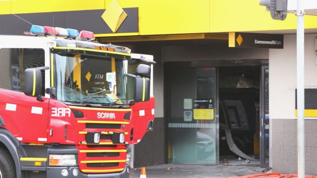 Springvale Commonwealth Bank fire