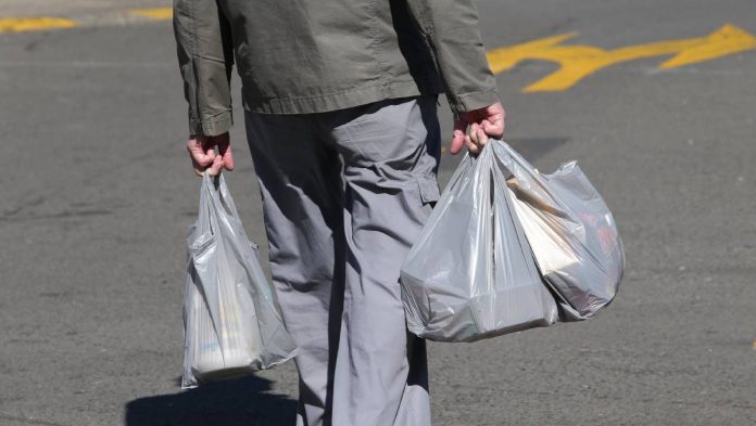 woolworths-plastic-bags-ban