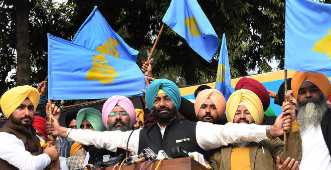 Khaira floats Punjabi Ekta Party