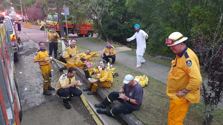 nsw fire sydney sikhs serve meals